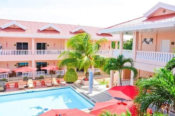 פנגלאו Conrada'S Place Hotel And Resort מראה חיצוני תמונה