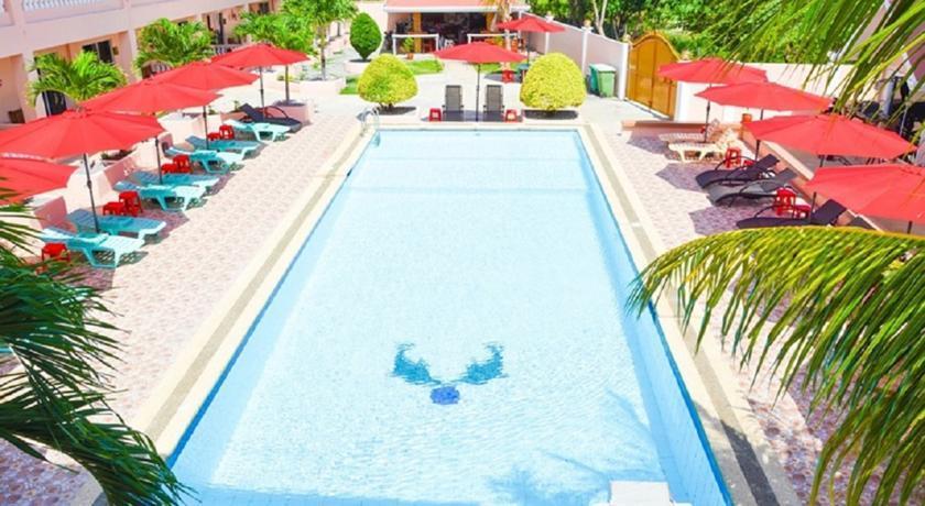 פנגלאו Conrada'S Place Hotel And Resort מראה חיצוני תמונה